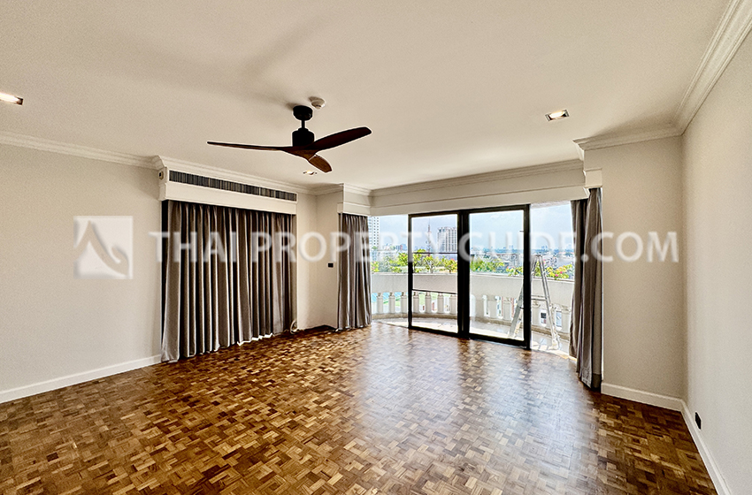 Apartment in Sathorn 